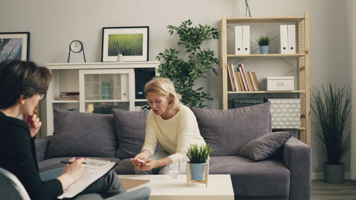 Client consulting with a therapist during an individual counselling session in Brampton