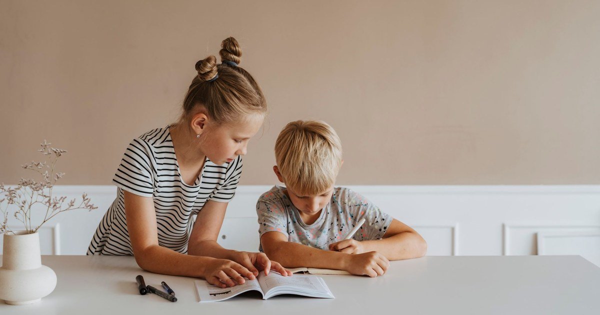 Parentification: Signs in Adults, Types, and How Therapy Can Help